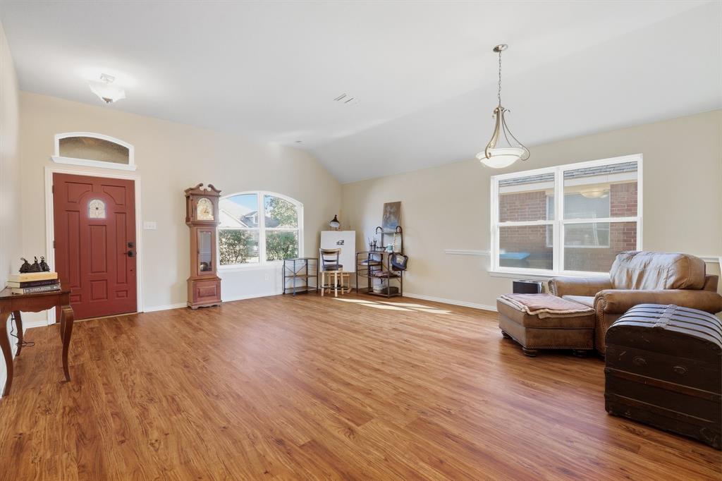 12113 Vienna Apple Road