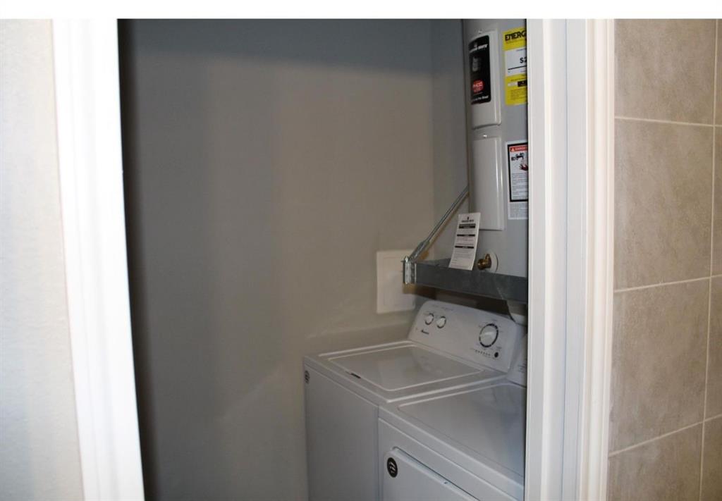 Sable Ridge Condos Ph 01-06 - Residential Lease