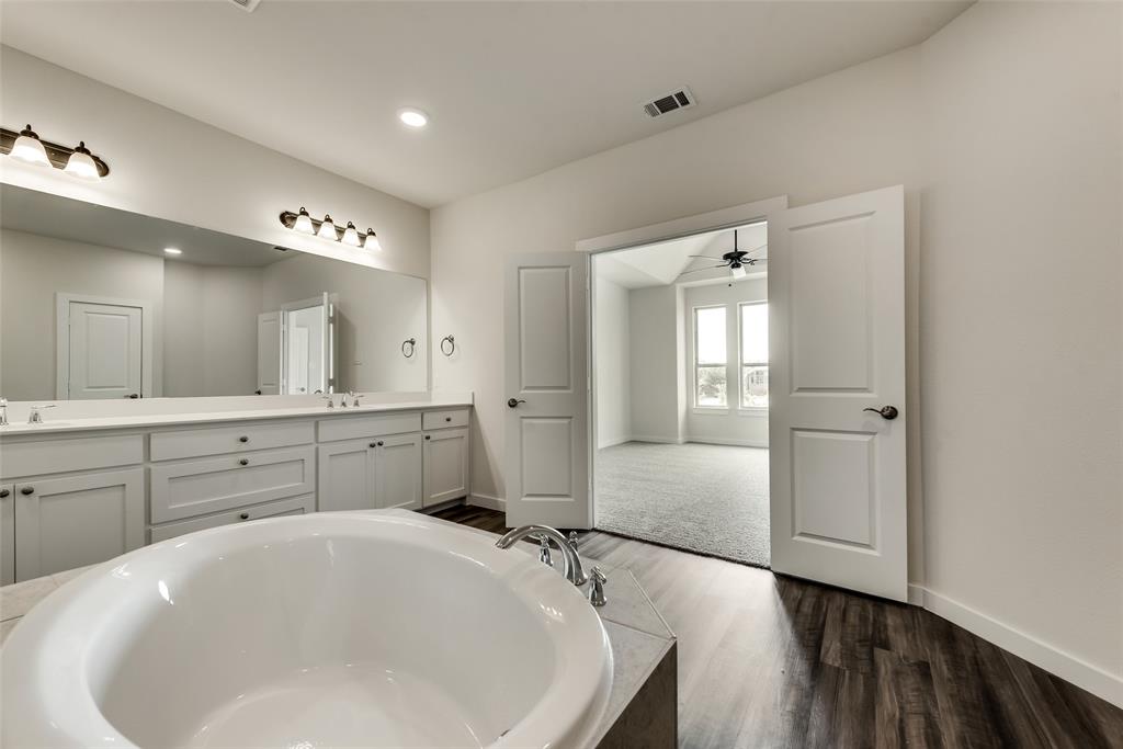 Villas at Doe Creek - Residential Lease