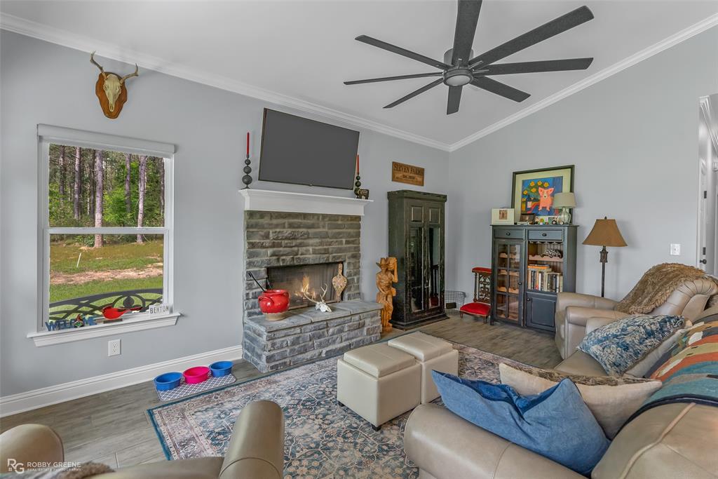 Benton, Louisiana, 71006, United States, 3 Bedrooms Bedrooms, ,2 BathroomsBathrooms,Residential,Active,2010189