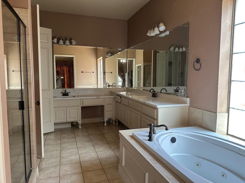 Cambridge Place At Russell Creek - Residential Lease