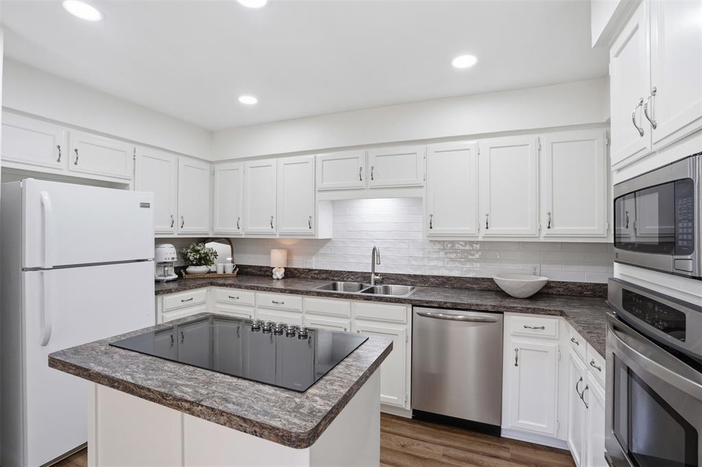 Meadows West Add - Residential