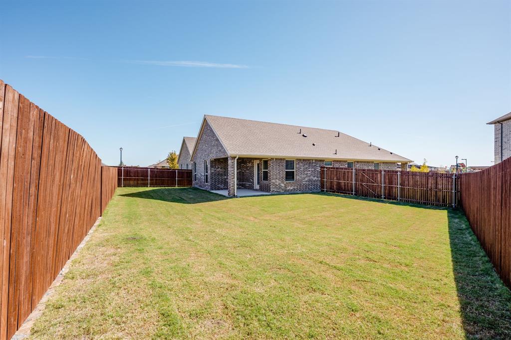 Elevon Ph 1b - Residential Lease