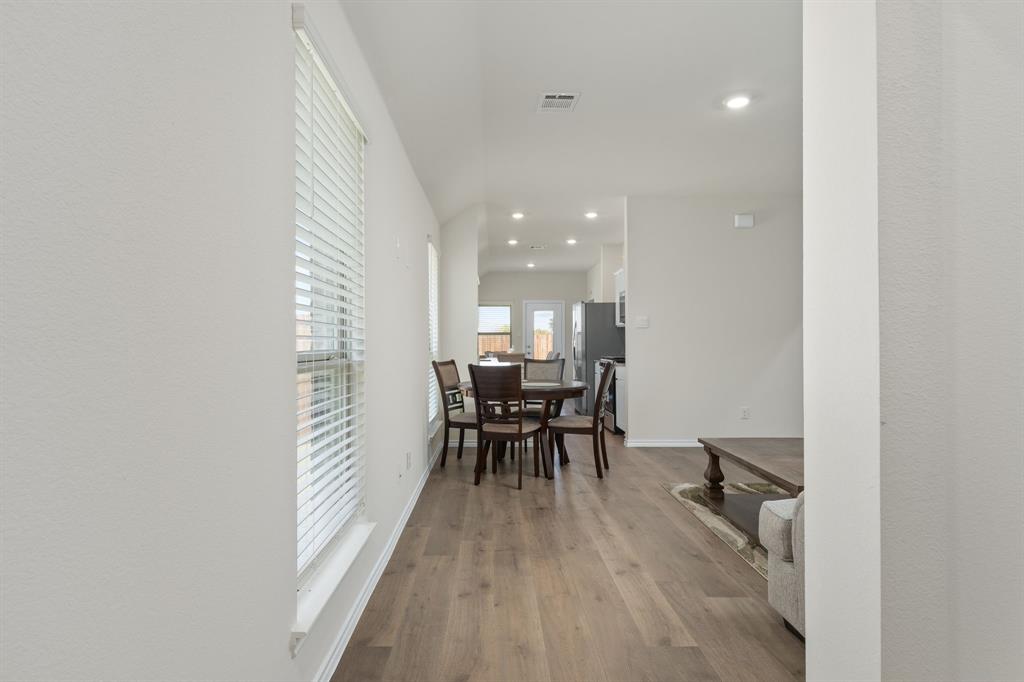 Elevon Ph 1b - Residential Lease