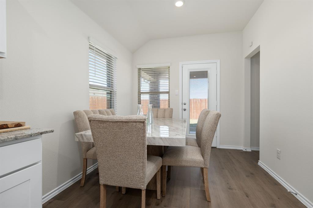 Elevon Ph 1b - Residential Lease