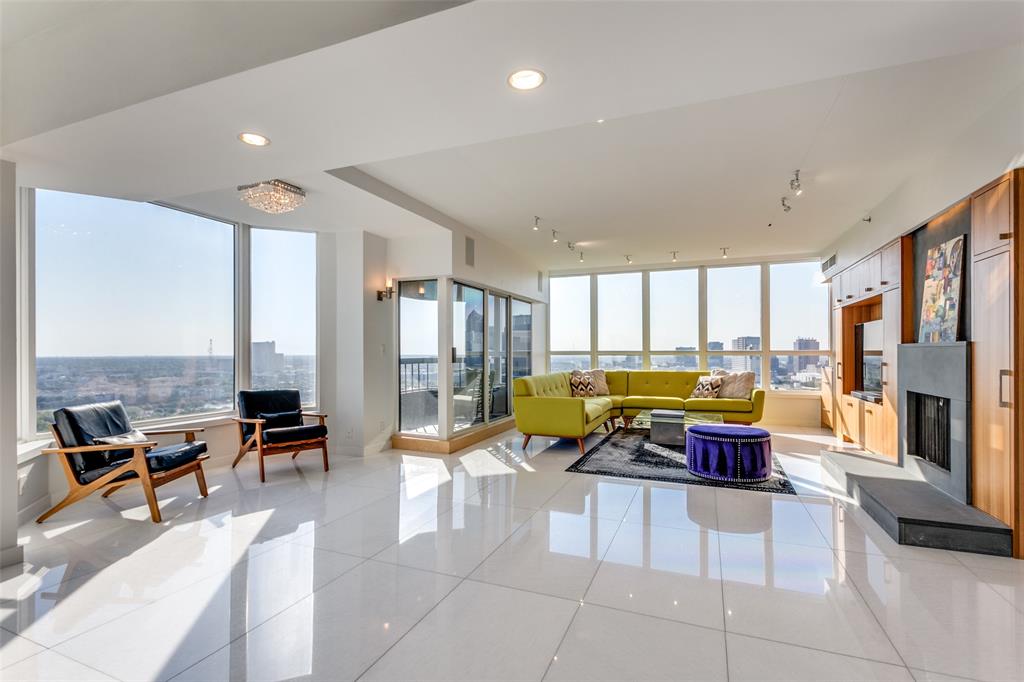 La Tour Condo - Residential