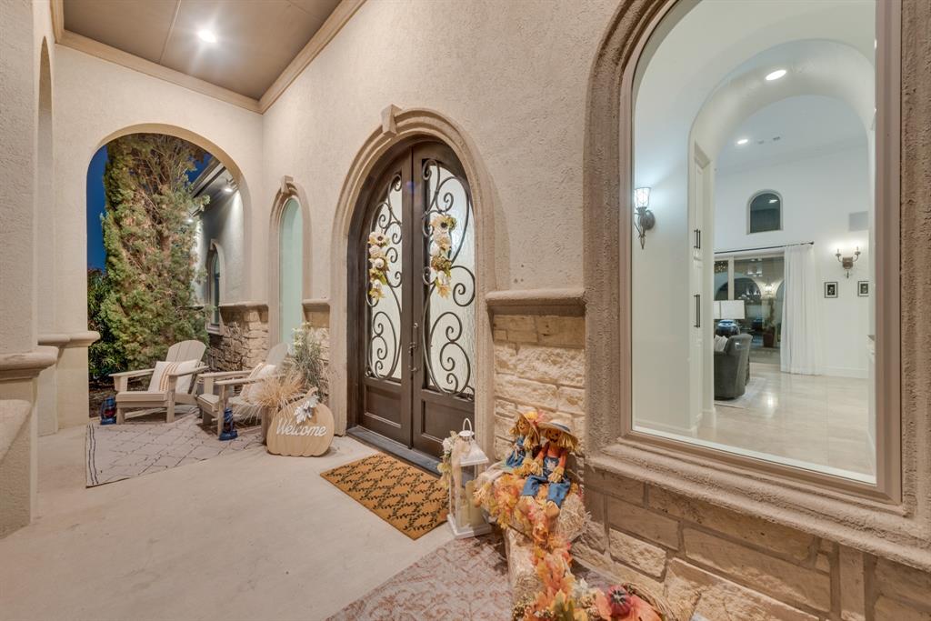 7242 Waters Edge Drive