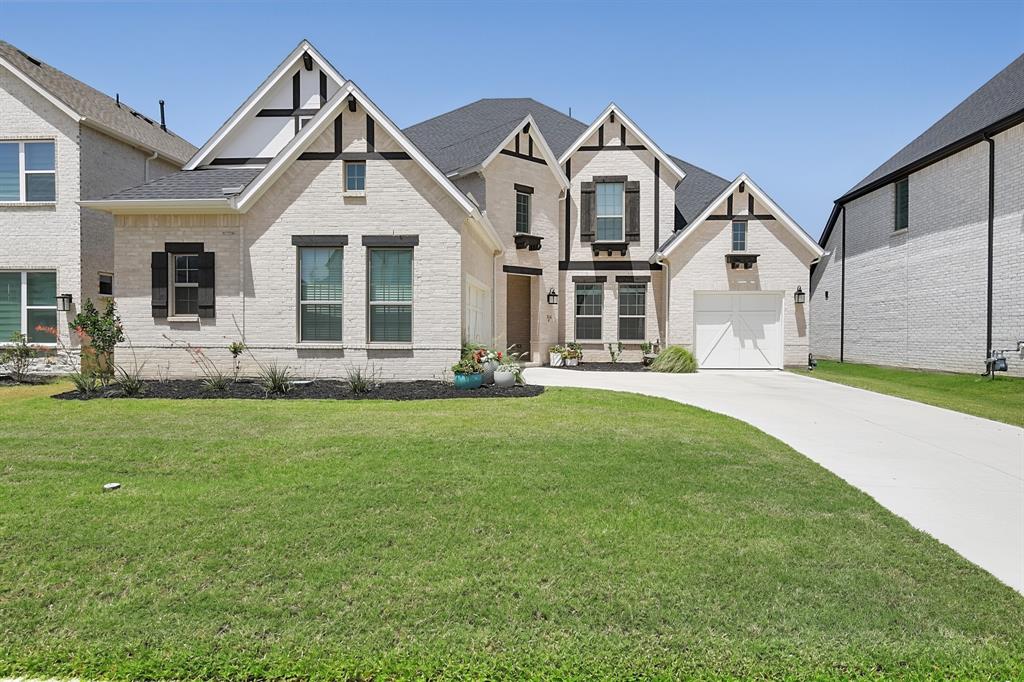 304 Cottontail Lane