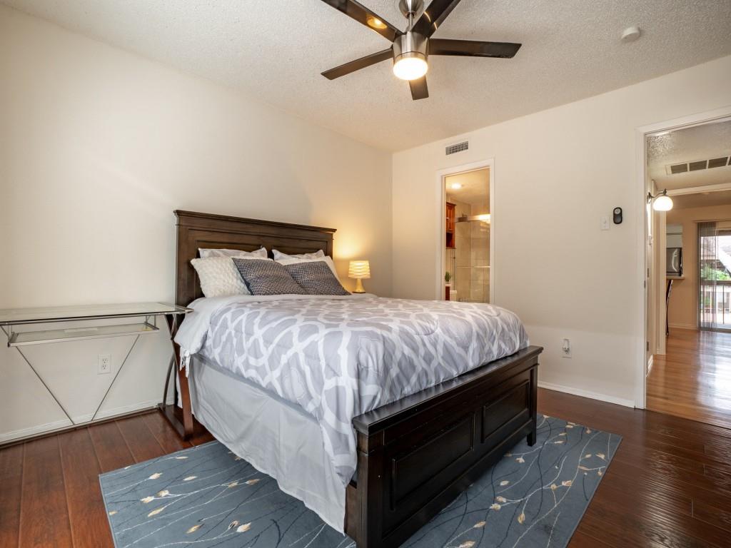 Arrangement Condo - Residential