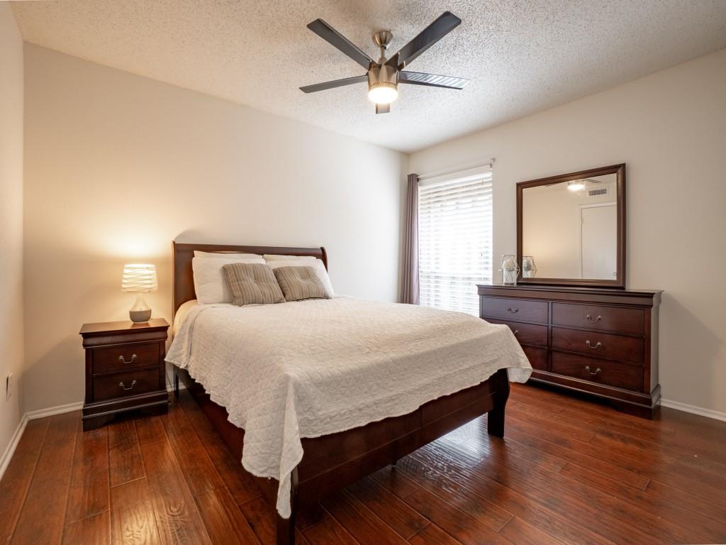 Arrangement Condo - Residential