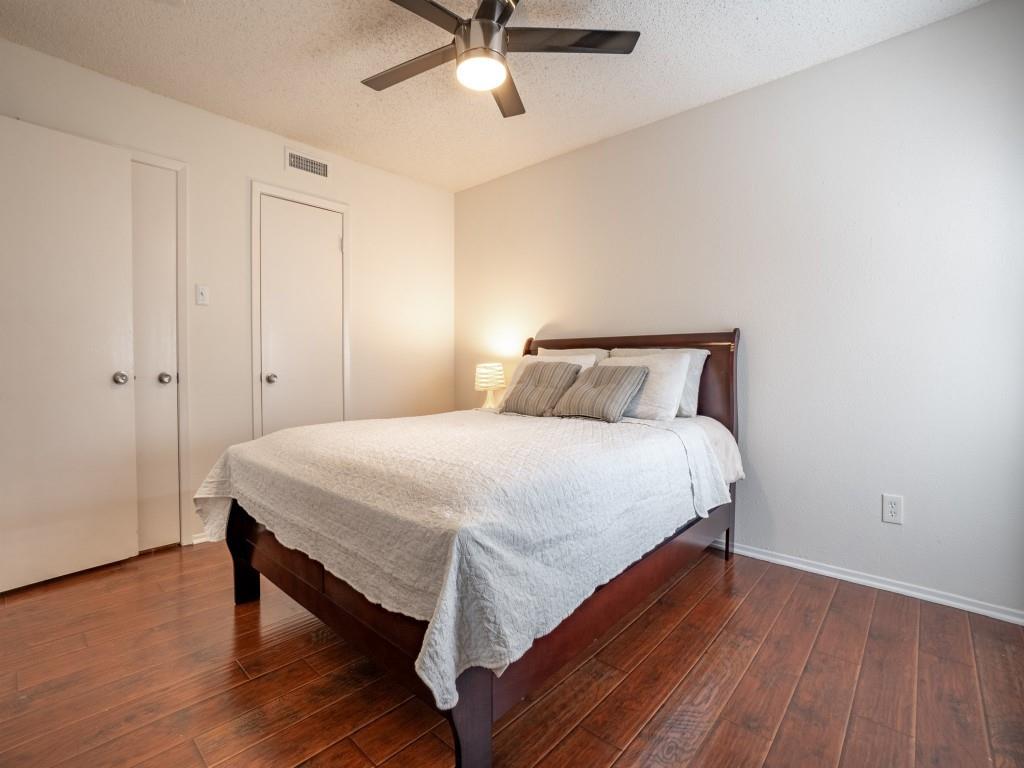 Arrangement Condo - Residential