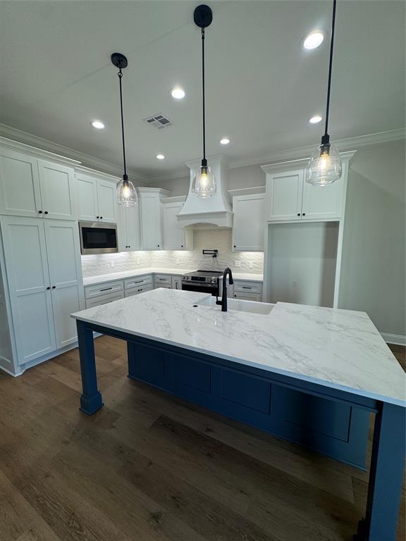 Creekside - Residential