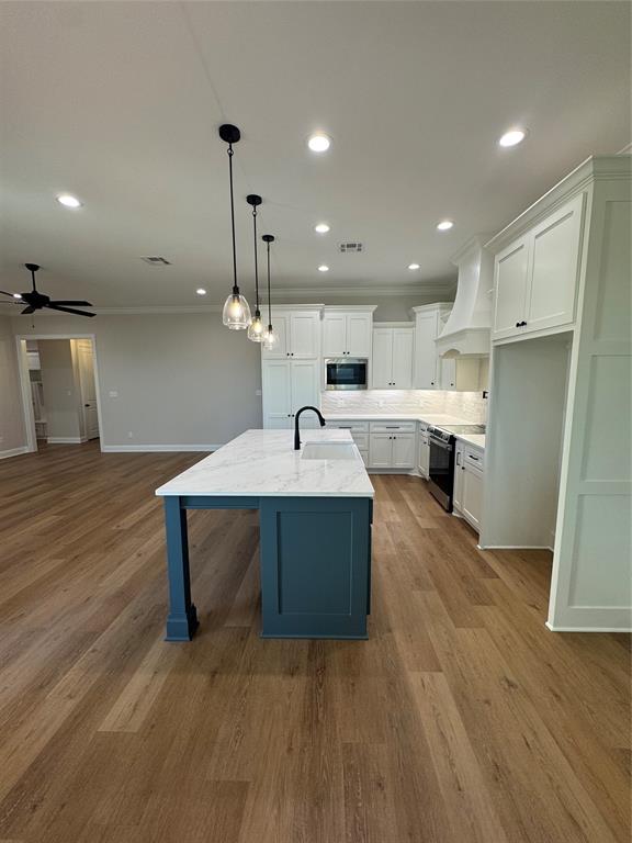 Creekside - Residential