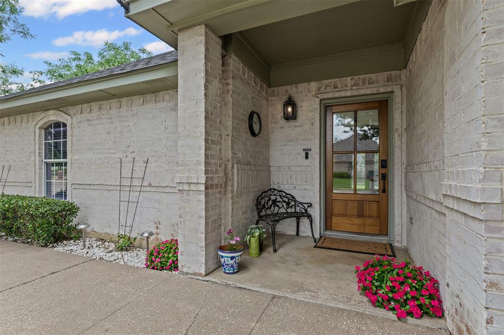 213 Redwood Court