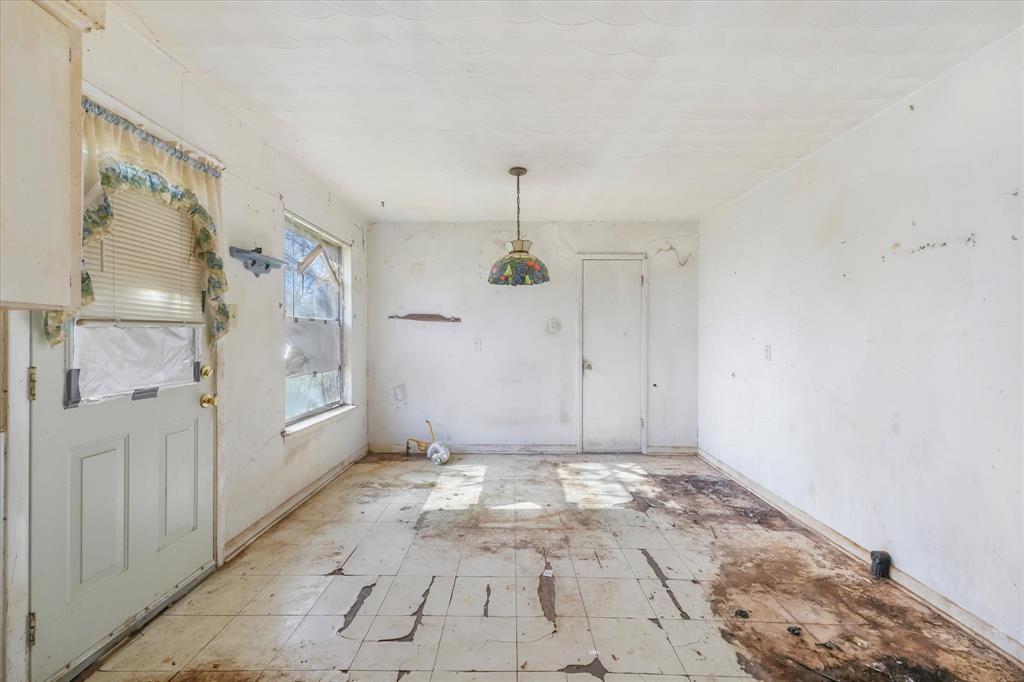 Rose Gardens Rev - Residential