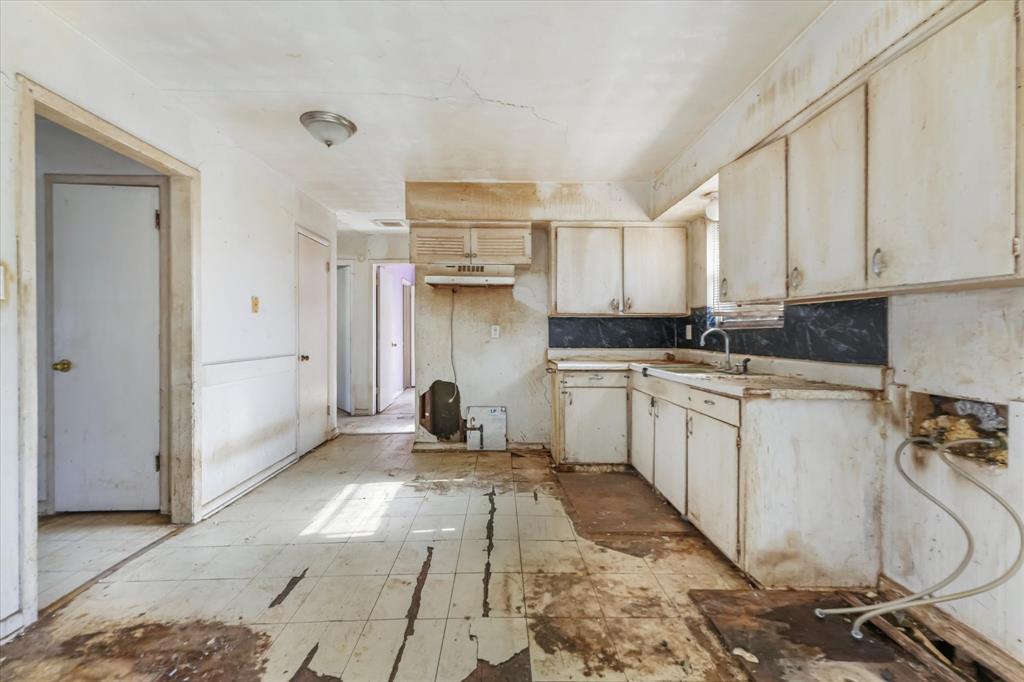 Rose Gardens Rev - Residential