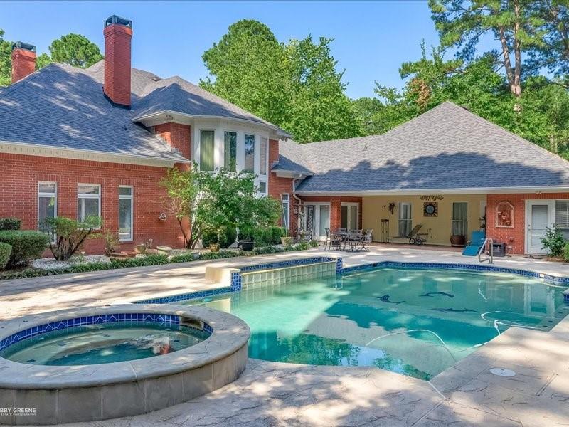 Sherwood Forrest Estates - Residential