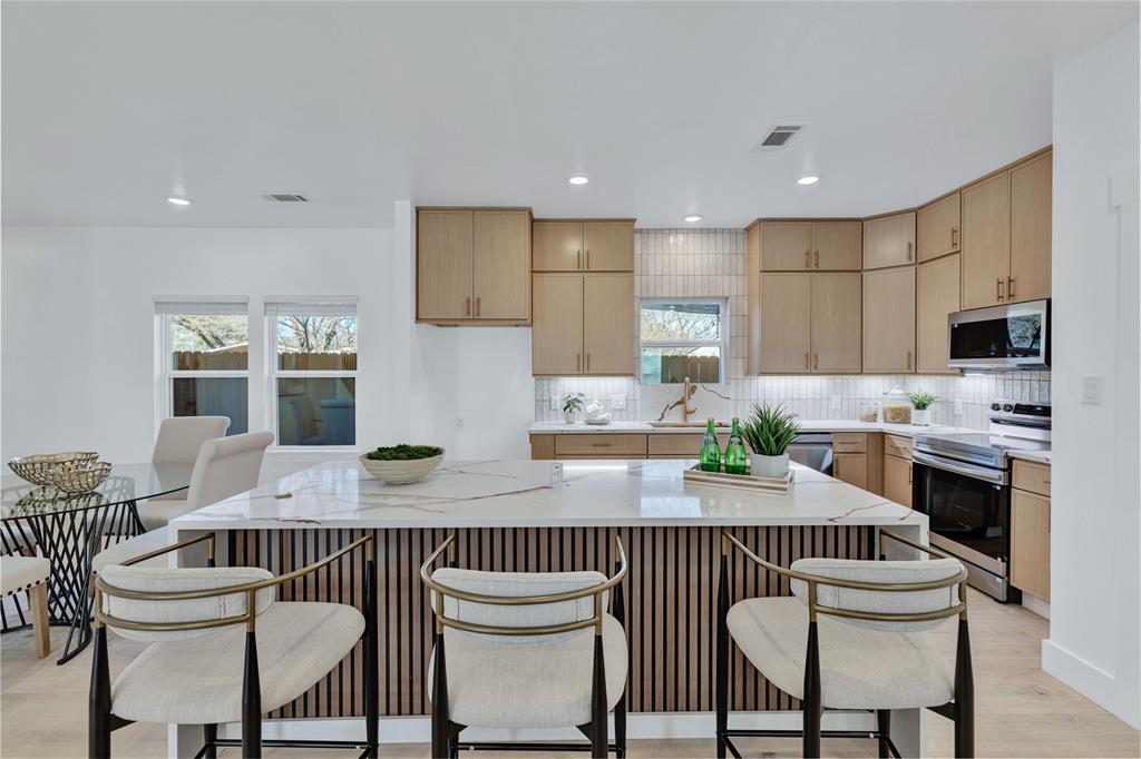 W J S Russell 1st Add - Residential