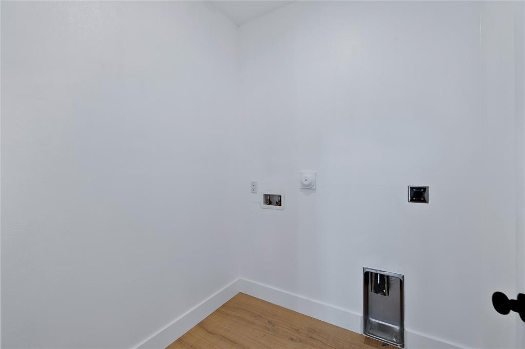 W J S Russell 1st Add - Residential