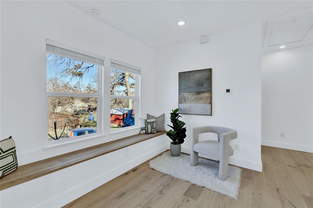 W J S Russell 1st Add - Residential