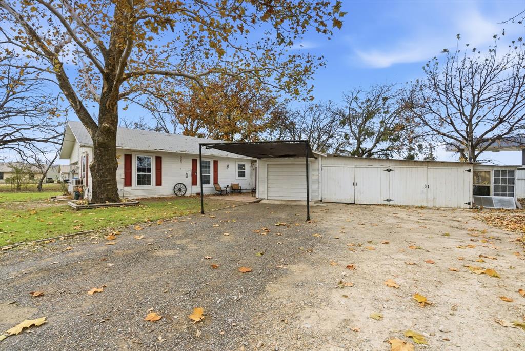 Central Deleon - Residential