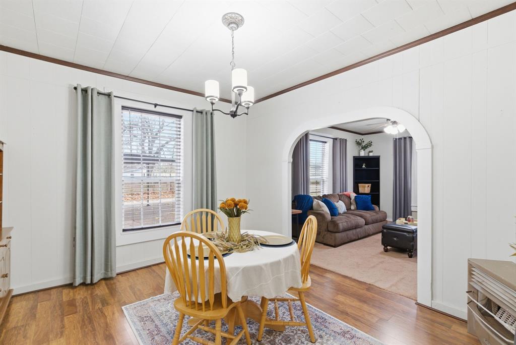 Central Deleon - Residential