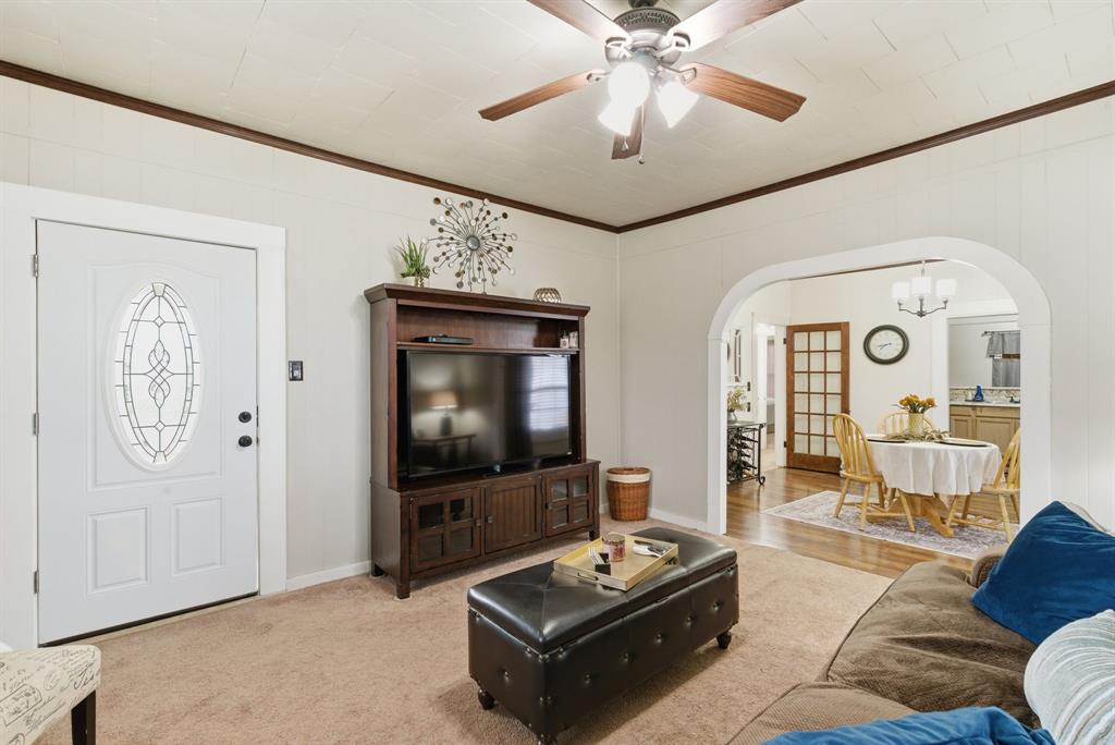 Central Deleon - Residential