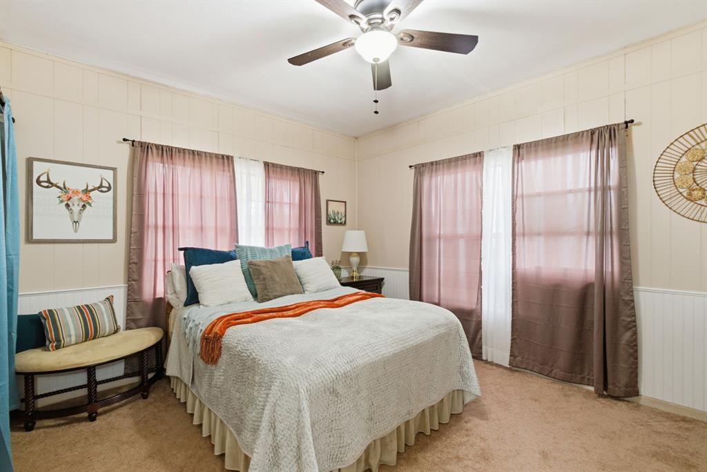 Central Deleon - Residential