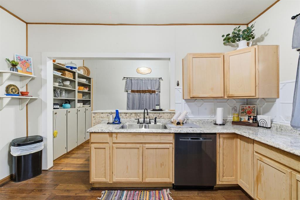 Central Deleon - Residential