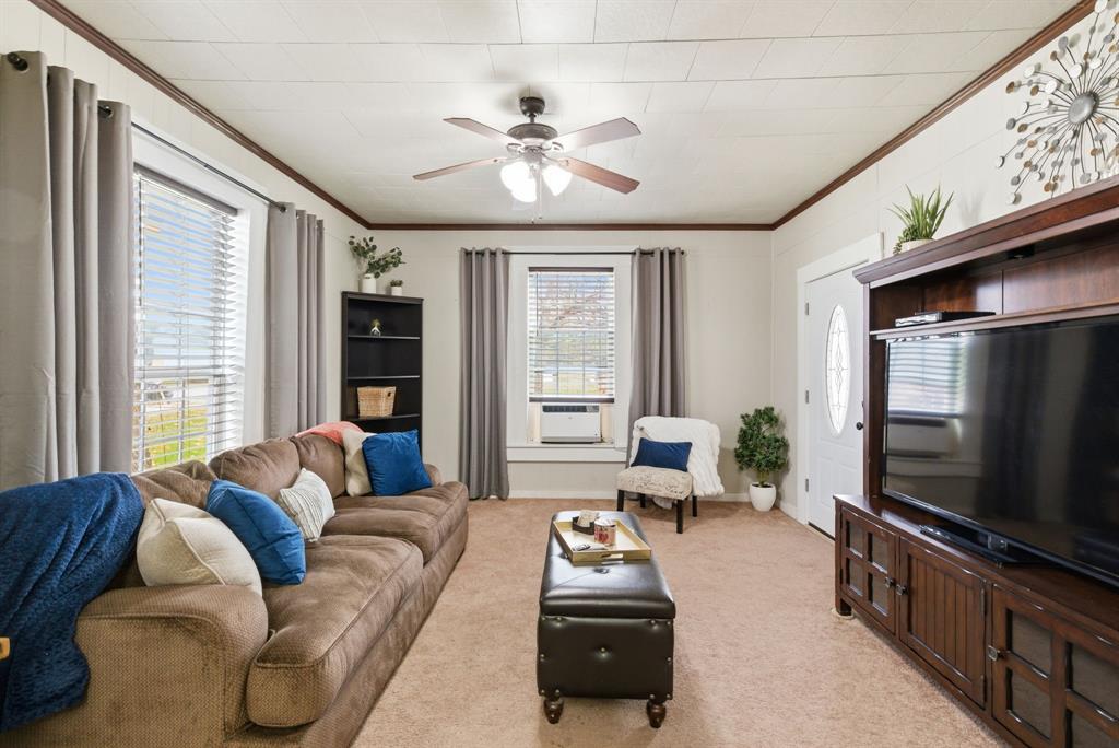 Central Deleon - Residential