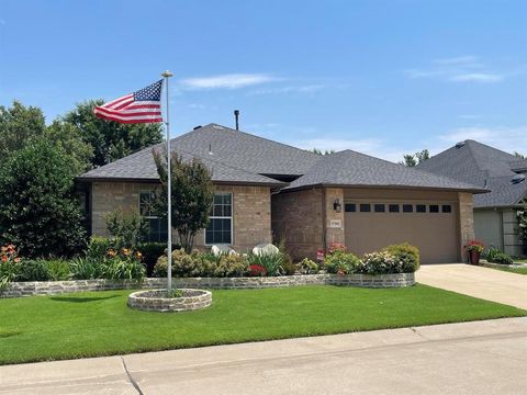 Property photo of 9700 Applewood Trail, Denton, TX 76207