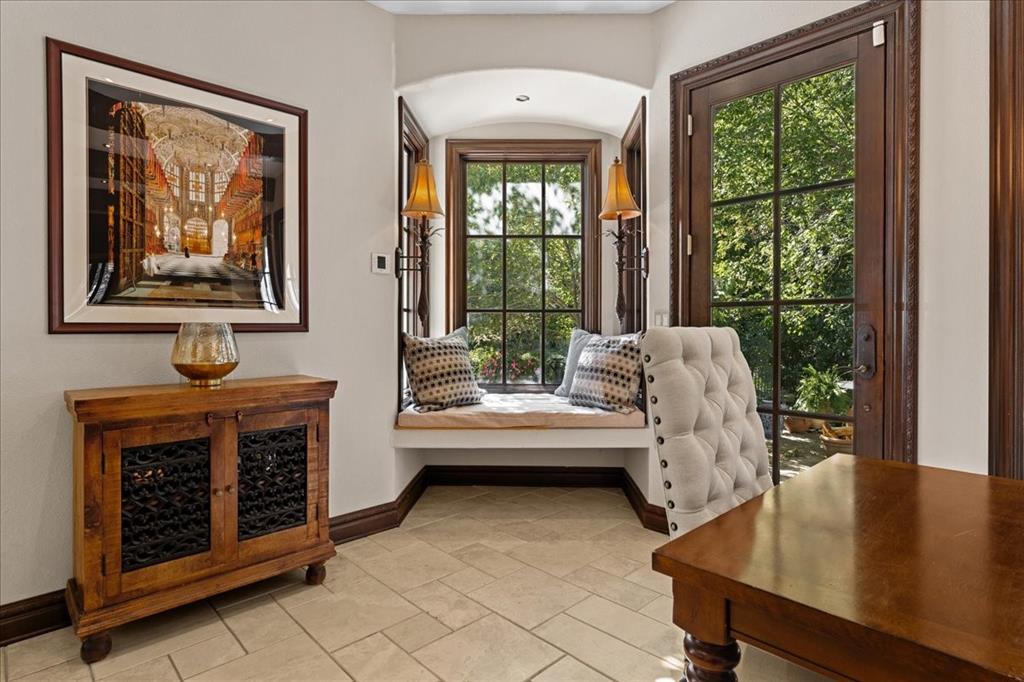 Springpark Central 10 Rev - Residential