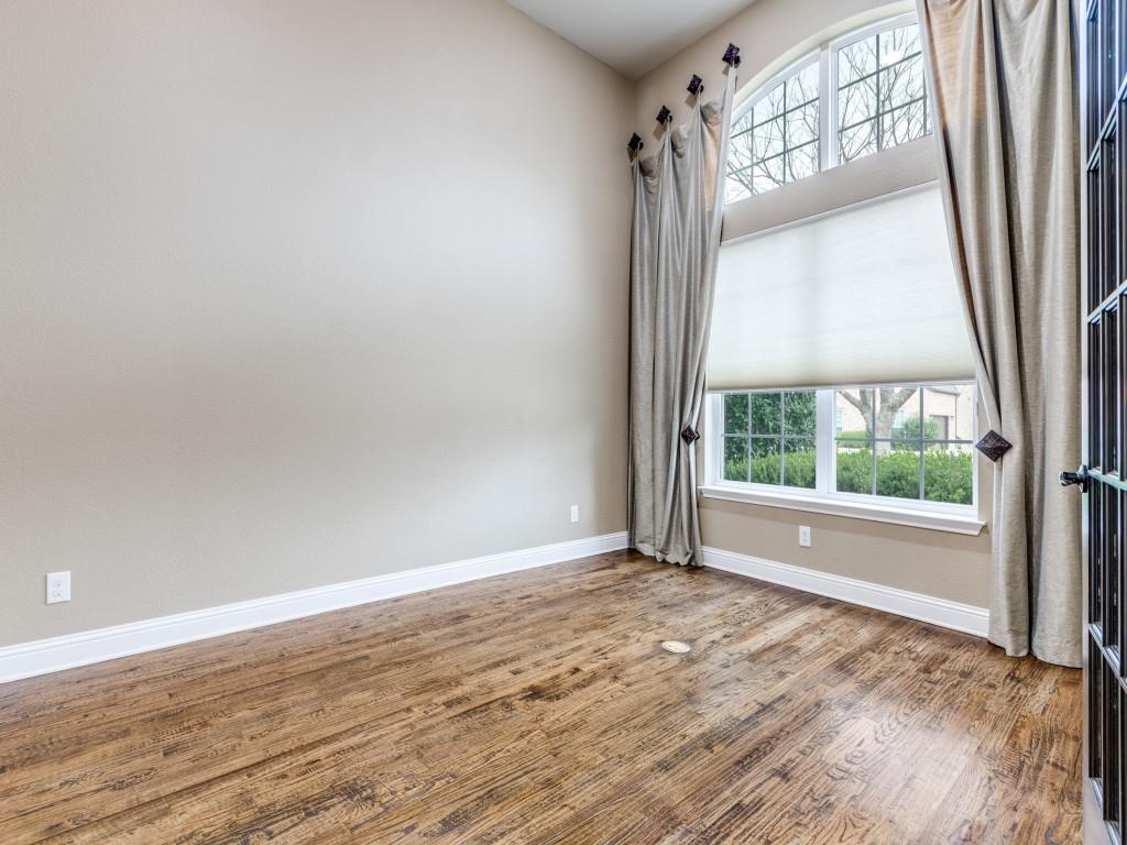 1048 Kenilworth Street