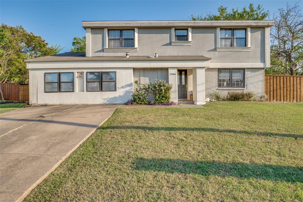 2904 Golfing Green Drive