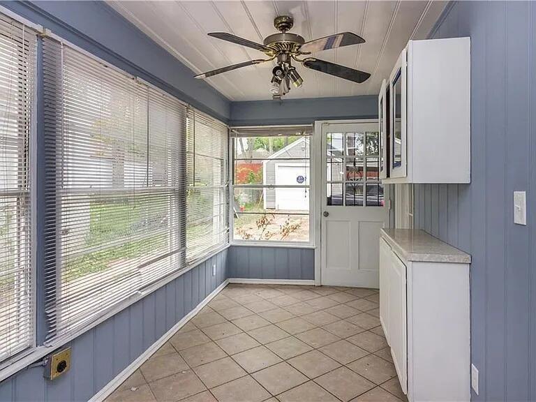 Kessler Plaza - Residential