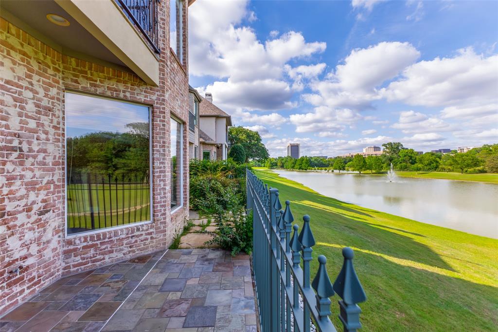 Lake Forest Ph F - Residential