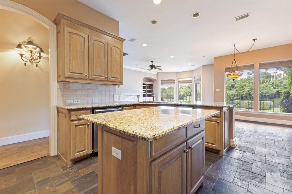 Lake Forest Ph F - Residential