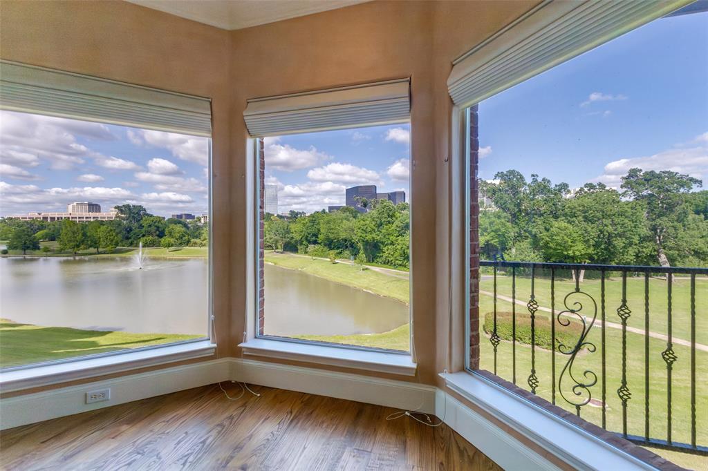 Lake Forest Ph F - Residential