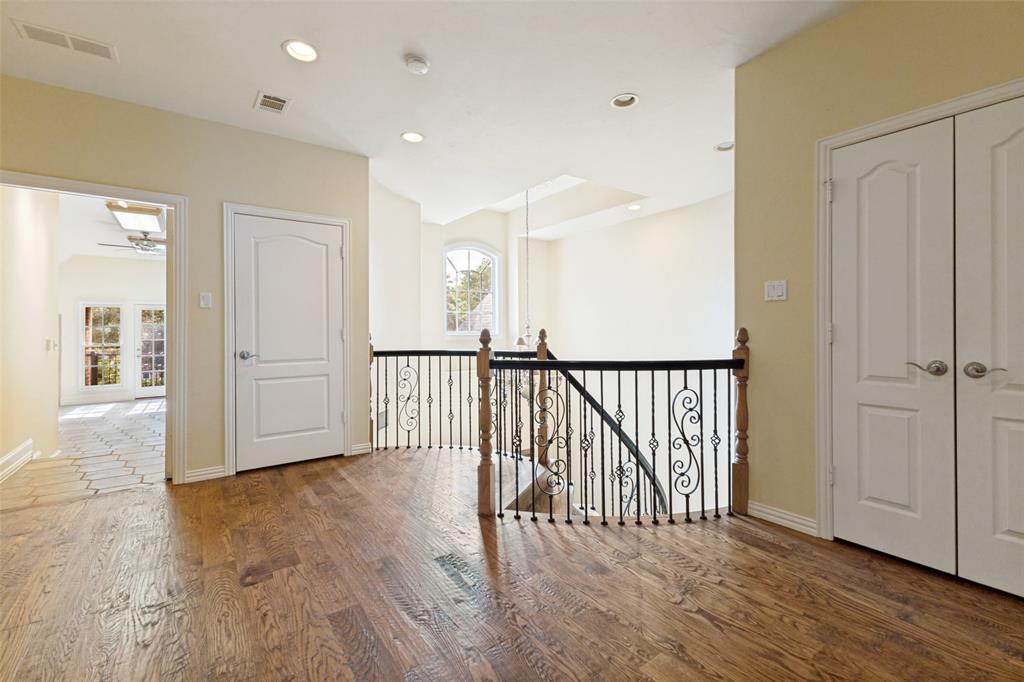 Lake Forest Ph F - Residential