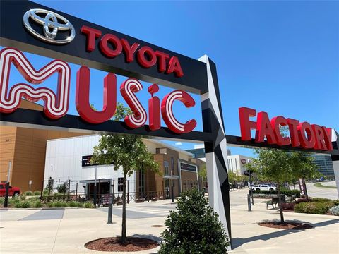 Tiny photo for 330 Las Colinas Boulevard E #418, Irving, TX 75039 (MLS # 21101358)