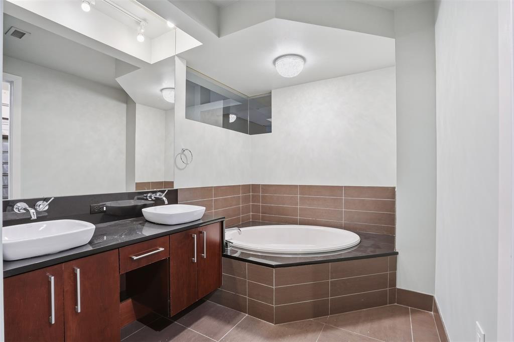 One Montgomery Plaza Residence Condo - Residential