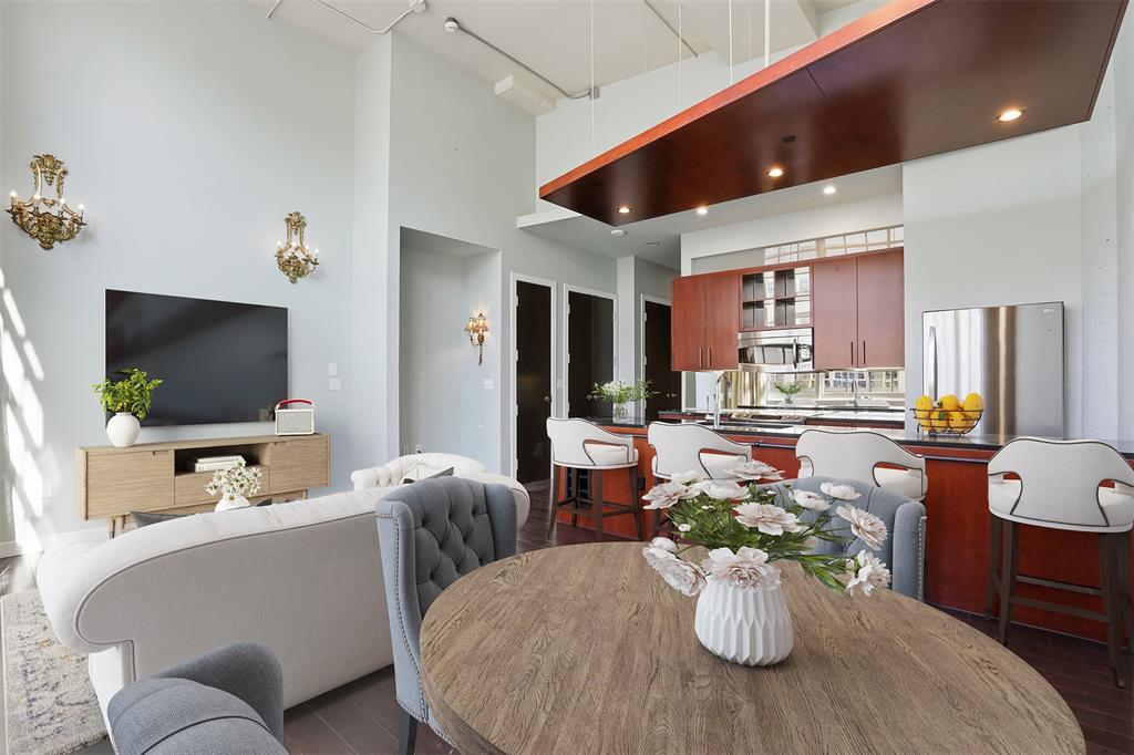 2600 W 7th Street 2726