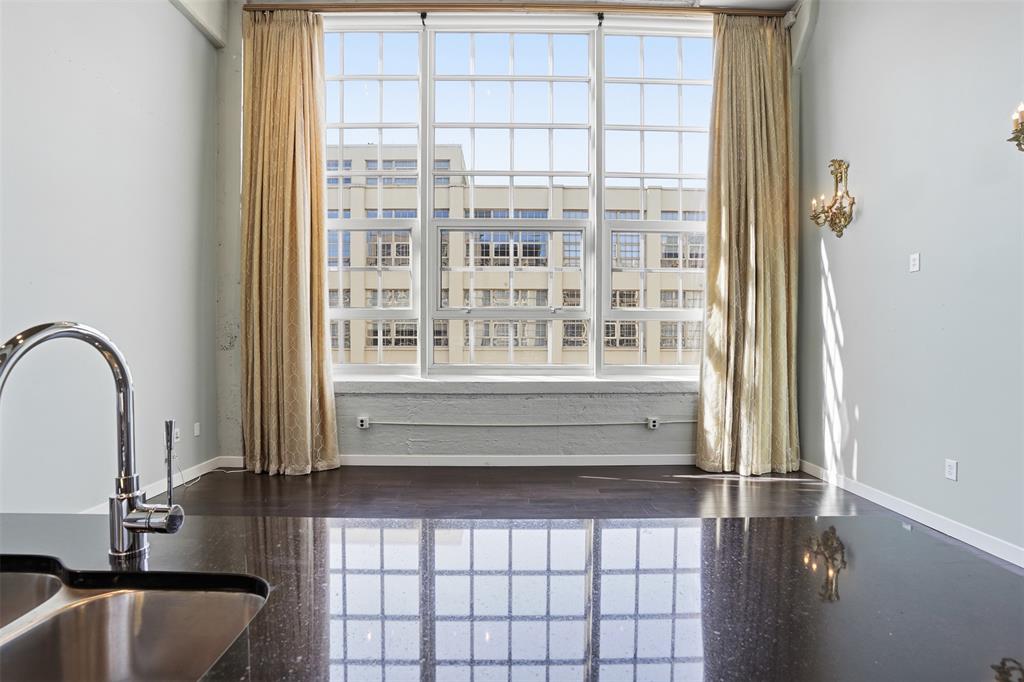 One Montgomery Plaza Residence Condo - Residential