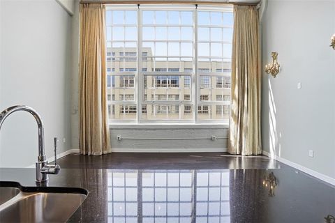 Photo of 2600 W 7th Street #2726, Fort Worth, TX 76107 (MLS # 21167511)