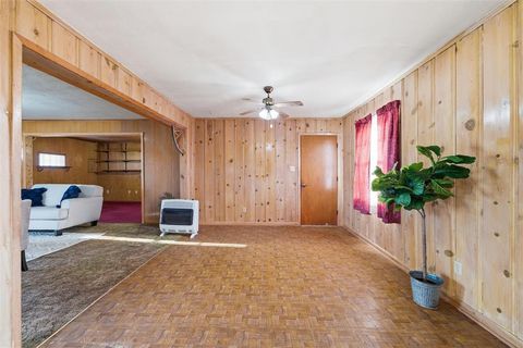 Tiny photo for 508 Fannin Street, Millsap, TX 76066 (MLS # 21197446)