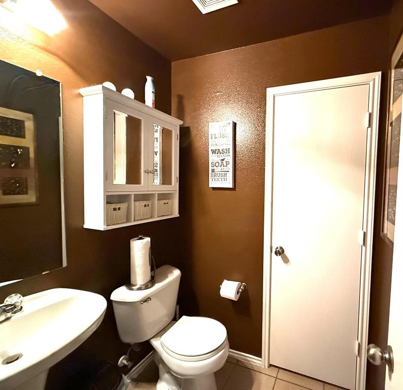 6845 Clarkridge Drive