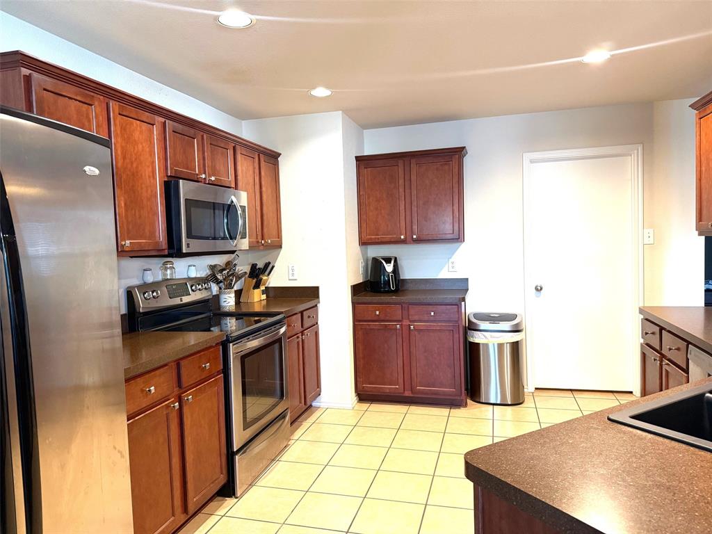 Clark Ridge 01 - Residential