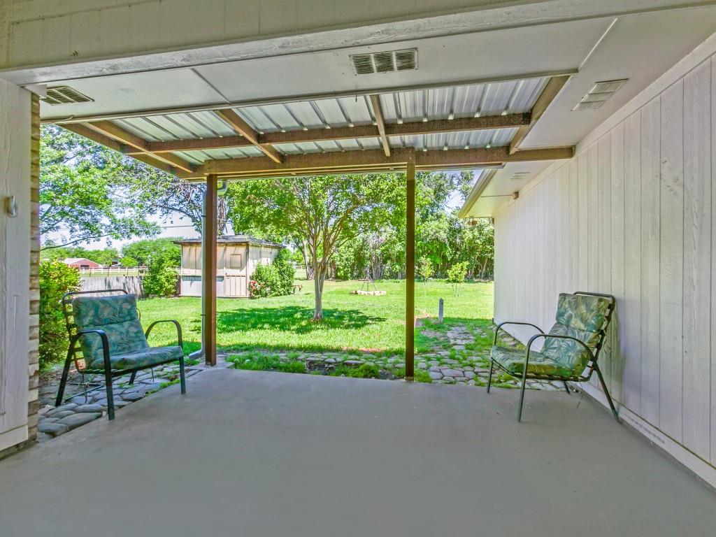 2011 Vicksburg Drive