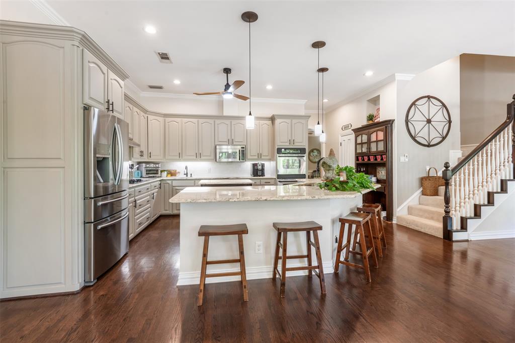 Shadow Wood Estates - Residential