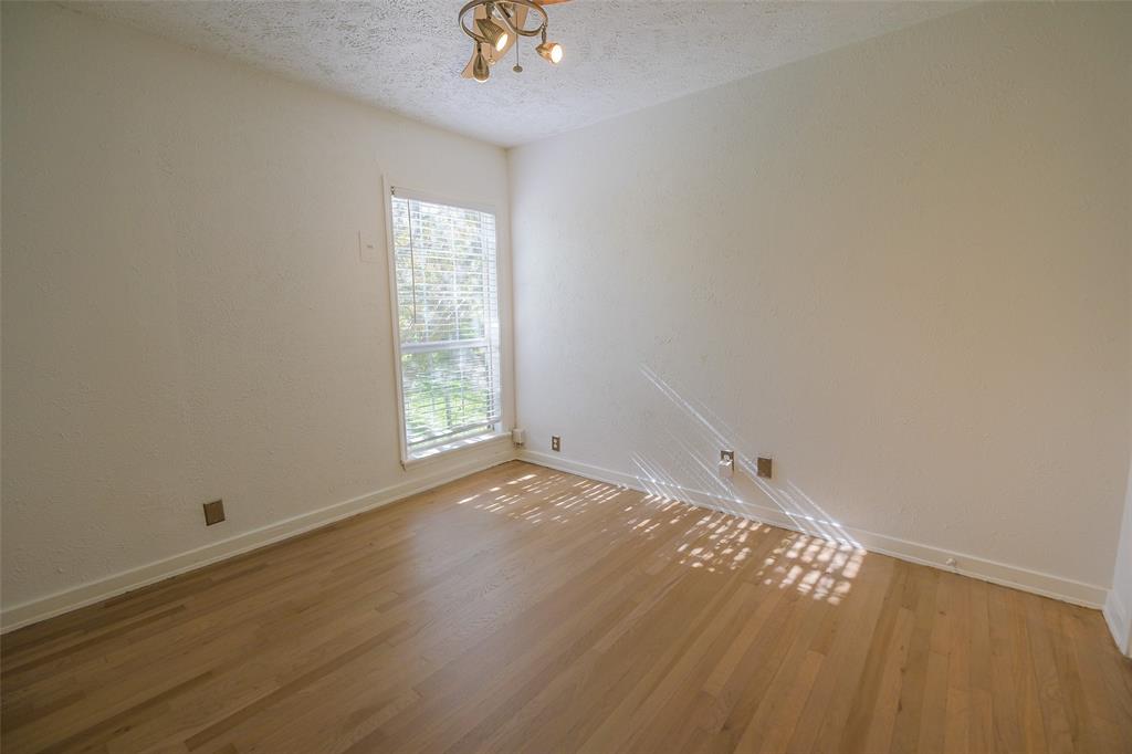 Queensborough Add - Residential Lease